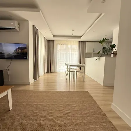 别墅 Yeni Ve Konforlu Ev